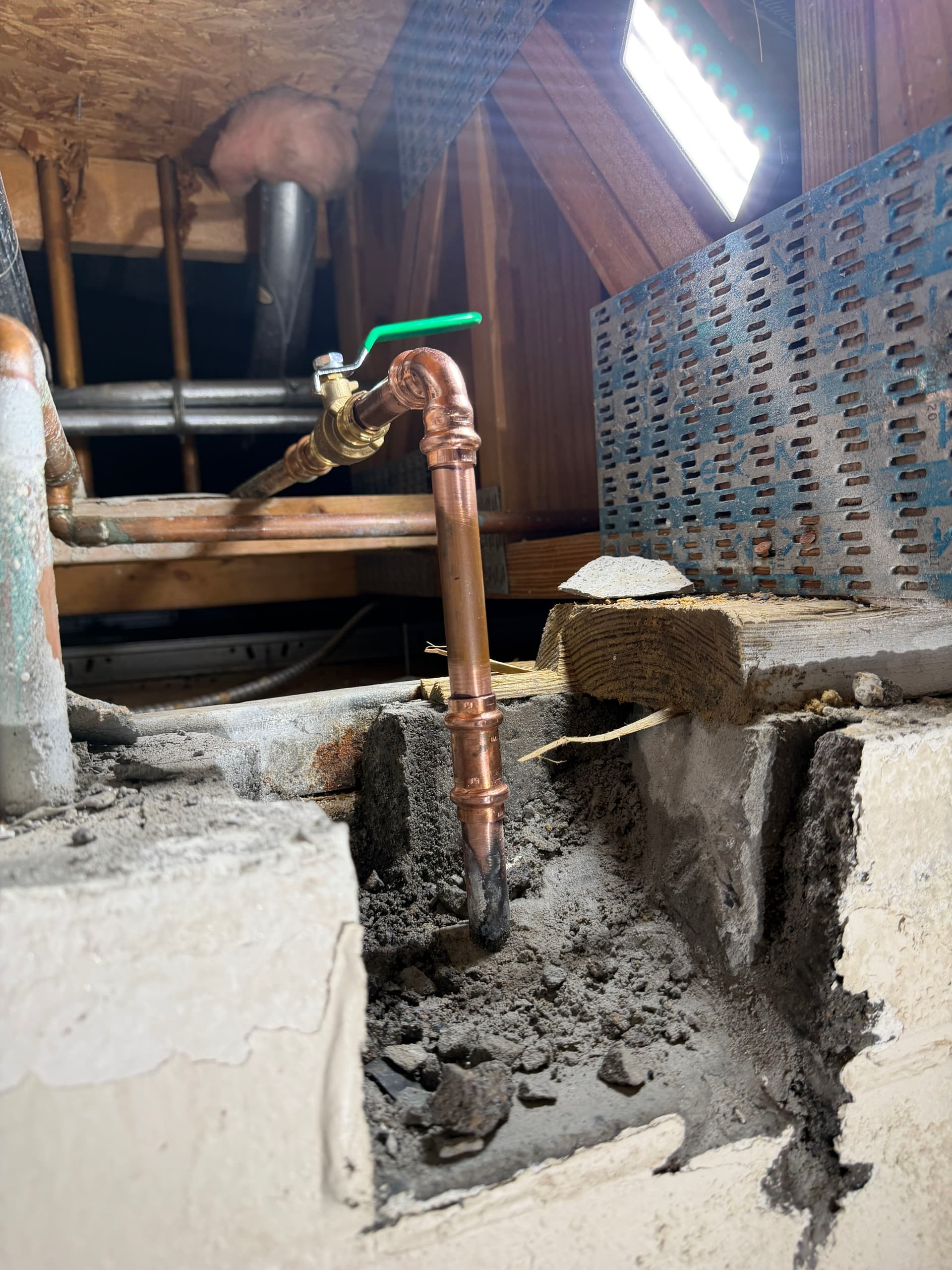 Commercial Emergency Leak Stopped Fast on a Saturday Night