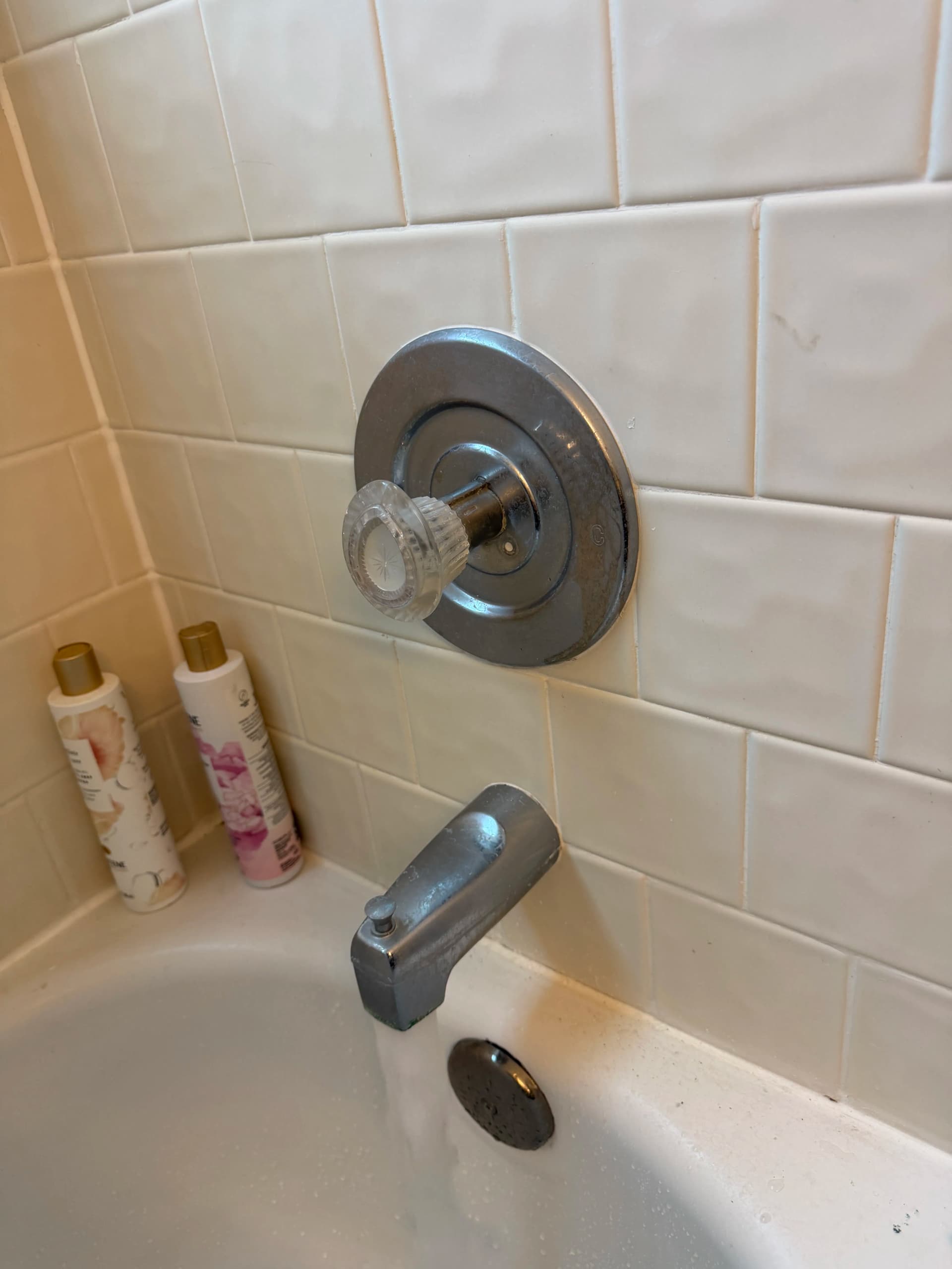 Gallery photos for Leaking Shower Handle Fixed With a Moen Cartridge Replacement: Image #2